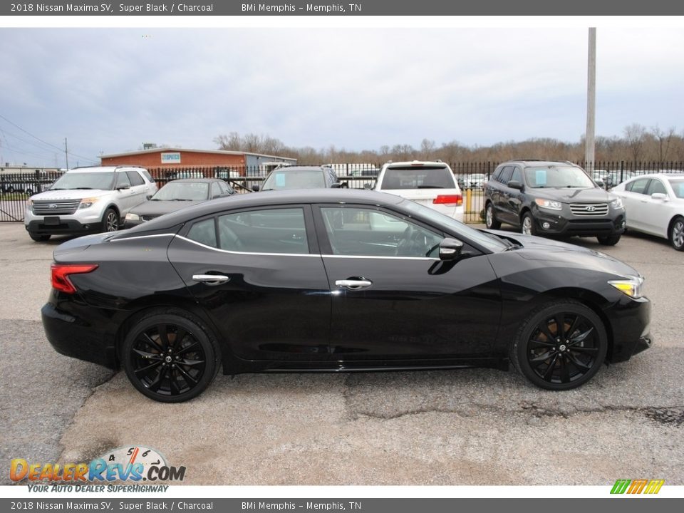 2018 Nissan Maxima SV Super Black / Charcoal Photo #6