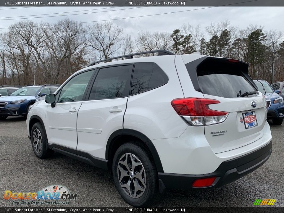 2021 Subaru Forester 2.5i Premium Crystal White Pearl / Gray Photo #6