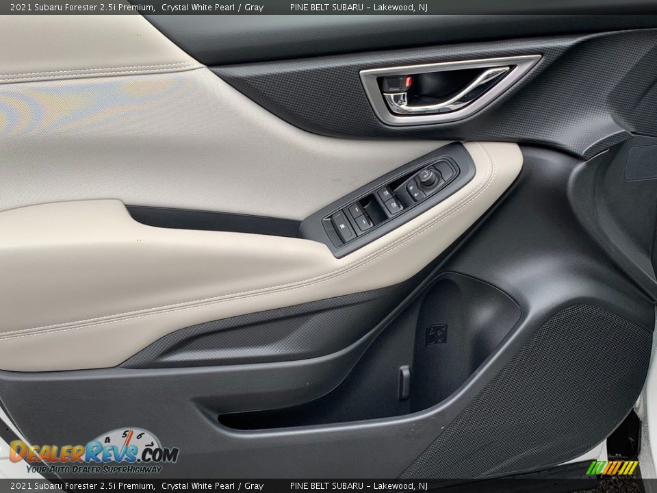 2021 Subaru Forester 2.5i Premium Crystal White Pearl / Gray Photo #13