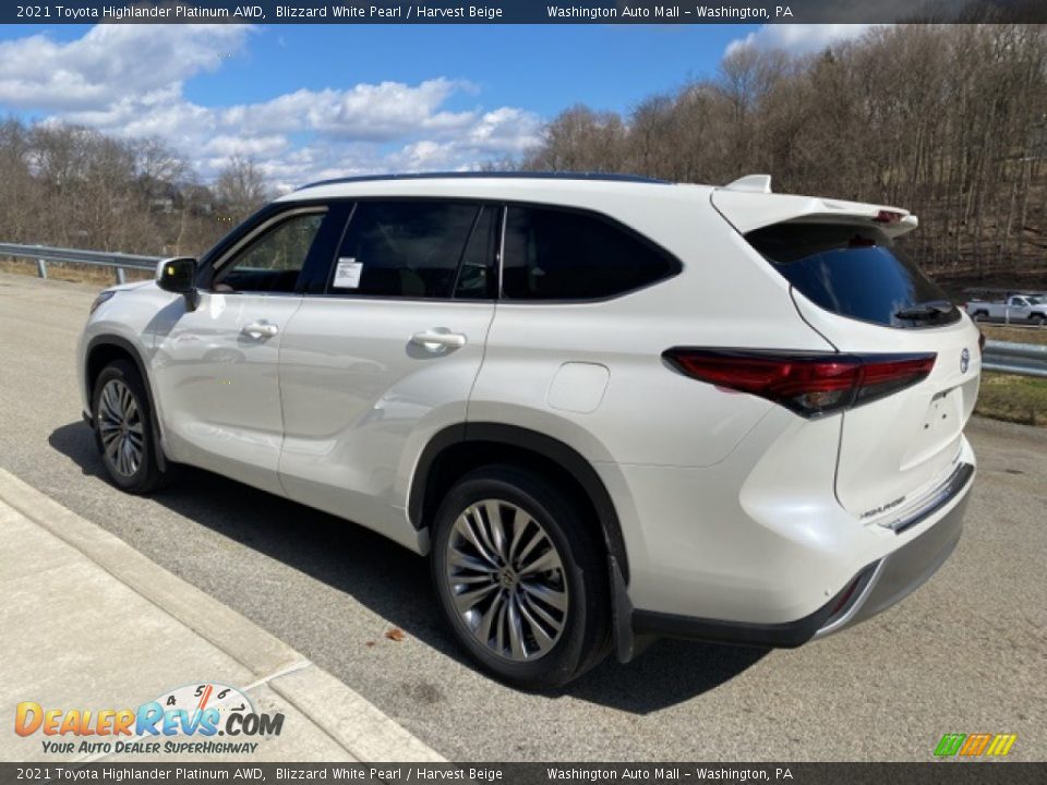 2021 Toyota Highlander Platinum AWD Blizzard White Pearl / Harvest Beige Photo #2