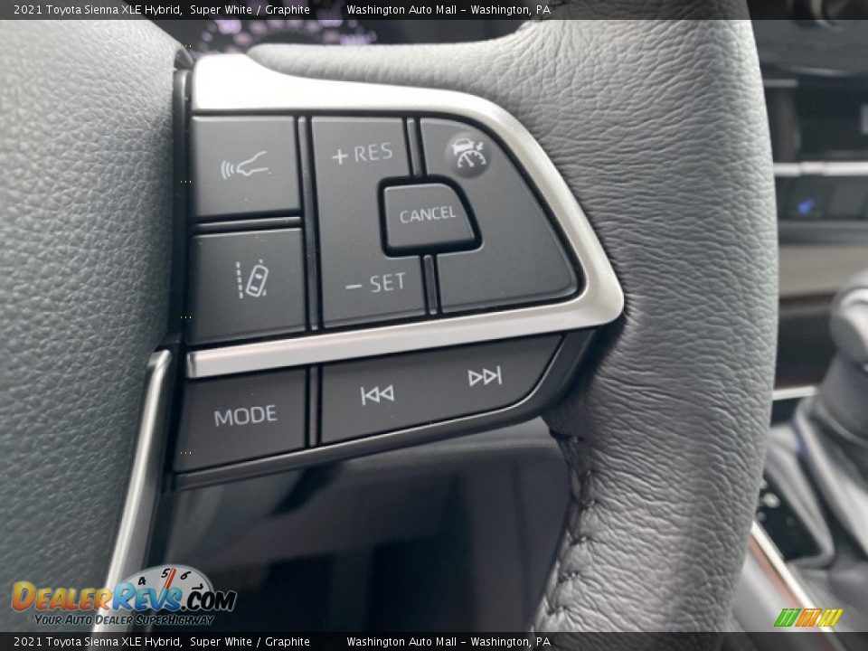 2021 Toyota Sienna XLE Hybrid Super White / Graphite Photo #7