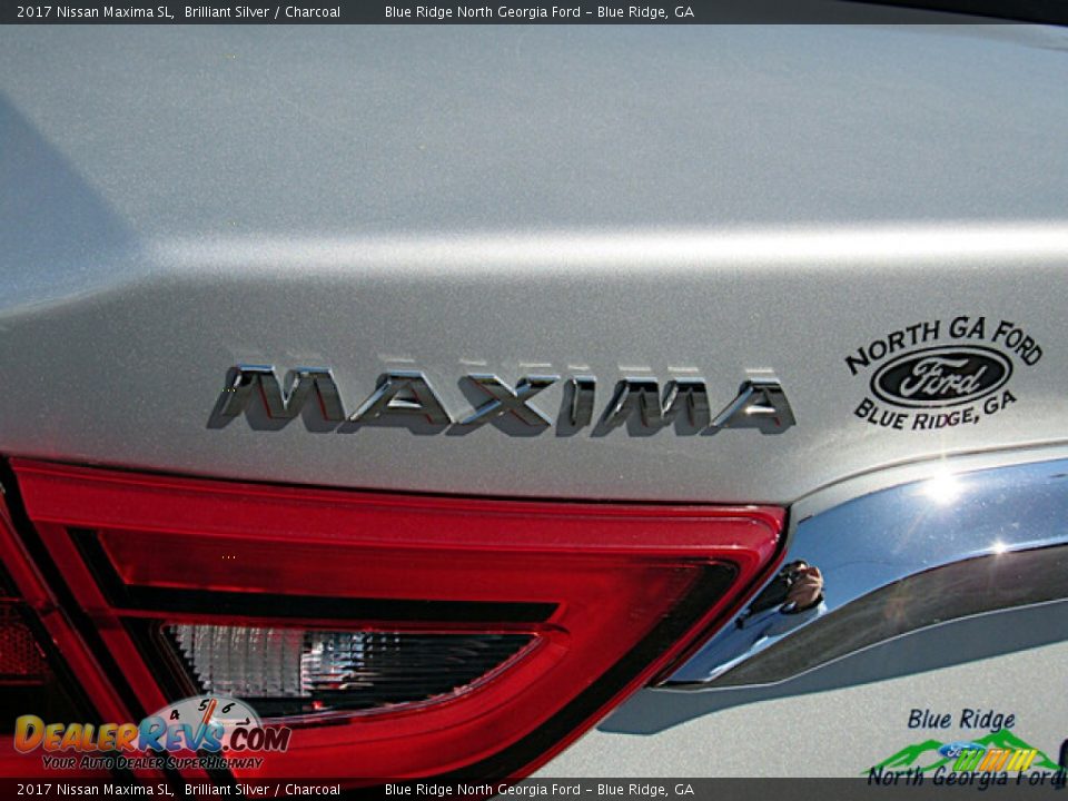 2017 Nissan Maxima SL Brilliant Silver / Charcoal Photo #29