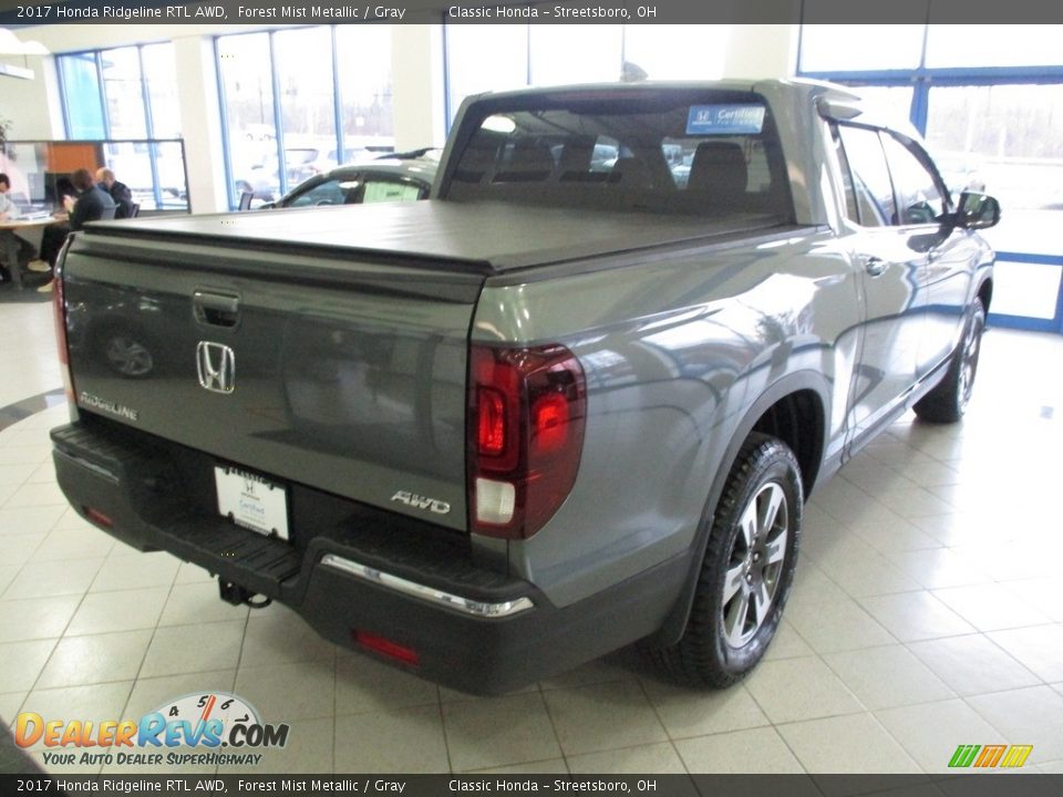 2017 Honda Ridgeline RTL AWD Forest Mist Metallic / Gray Photo #7