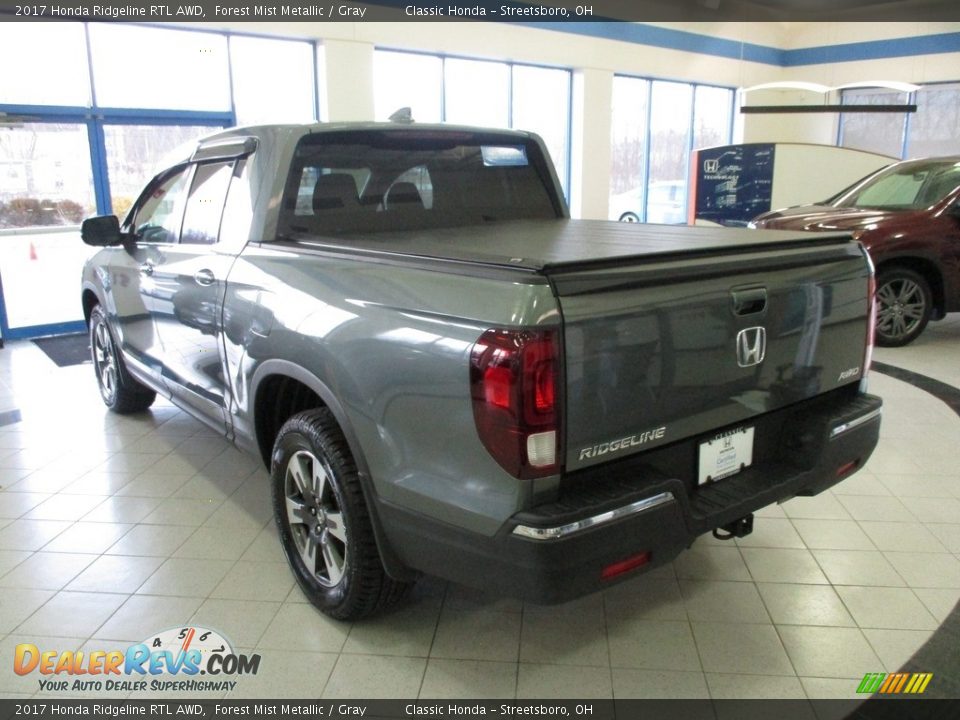 2017 Honda Ridgeline RTL AWD Forest Mist Metallic / Gray Photo #9