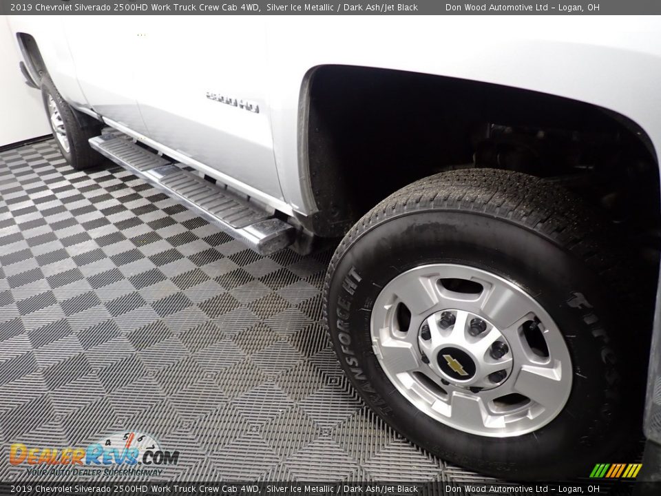 2019 Chevrolet Silverado 2500HD Work Truck Crew Cab 4WD Silver Ice Metallic / Dark Ash/Jet Black Photo #4