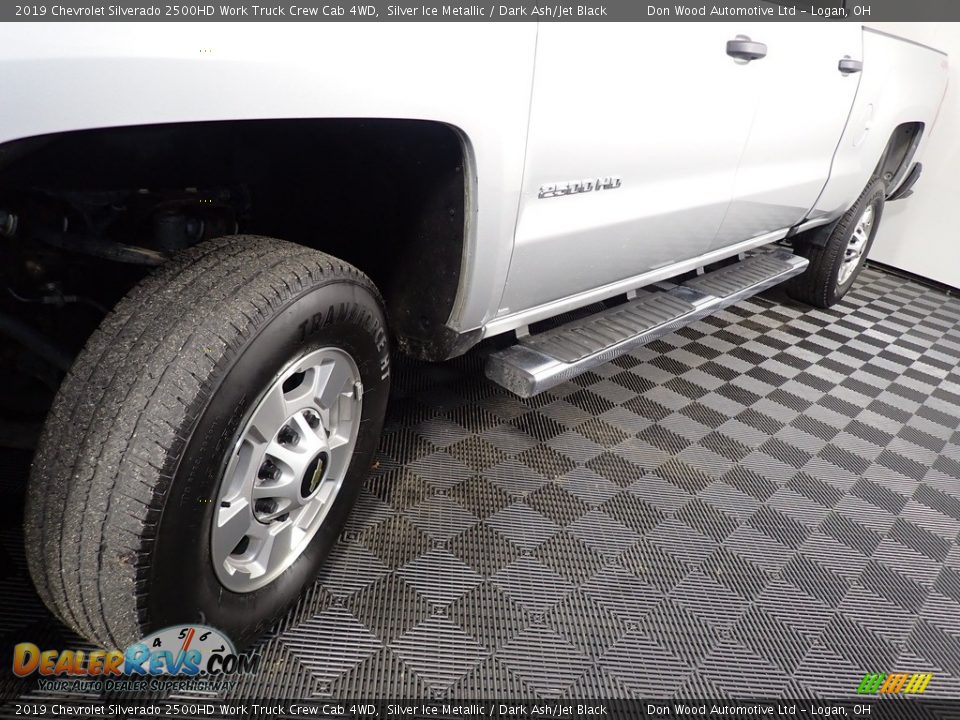 2019 Chevrolet Silverado 2500HD Work Truck Crew Cab 4WD Silver Ice Metallic / Dark Ash/Jet Black Photo #9