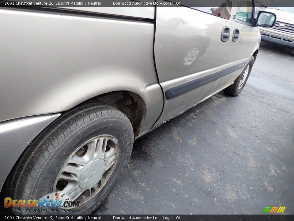 2001 Chevrolet Venture LS Sandrift Metallic / Neutral Photo #11