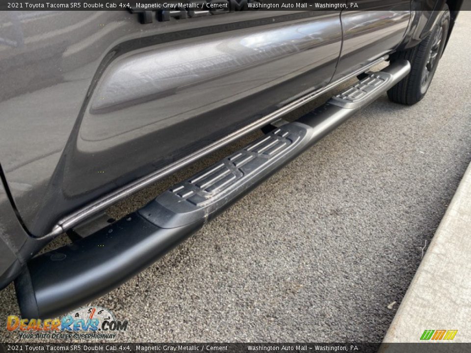 2021 Toyota Tacoma SR5 Double Cab 4x4 Magnetic Gray Metallic / Cement Photo #24