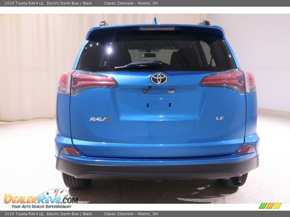 2016 Toyota RAV4 LE Electric Storm Blue / Black Photo #19