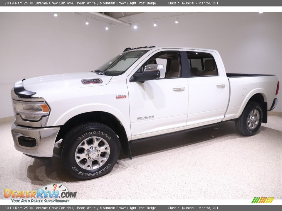 2019 Ram 2500 Laramie Crew Cab 4x4 Pearl White / Mountain Brown/Light Frost Beige Photo #3