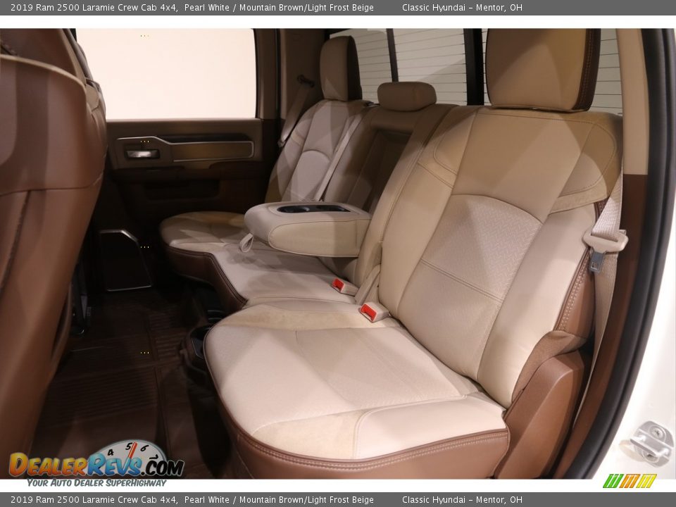 2019 Ram 2500 Laramie Crew Cab 4x4 Pearl White / Mountain Brown/Light Frost Beige Photo #30