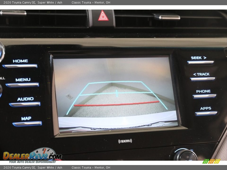 2020 Toyota Camry SE Super White / Ash Photo #12