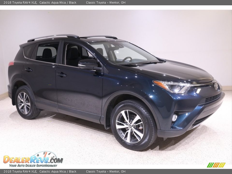 2018 Toyota RAV4 XLE Galactic Aqua Mica / Black Photo #1