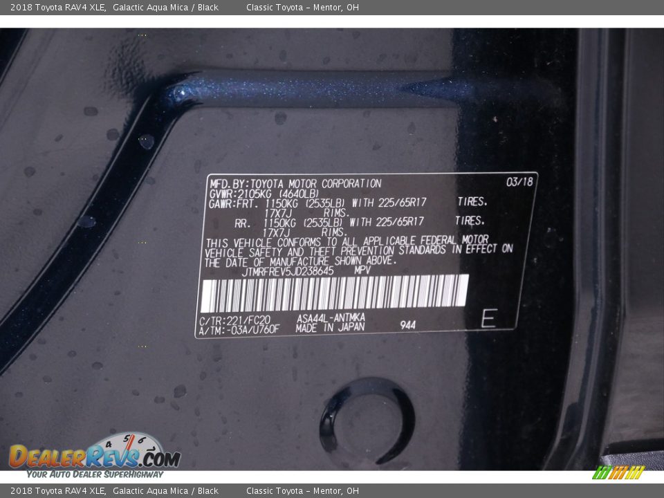 2018 Toyota RAV4 XLE Galactic Aqua Mica / Black Photo #22