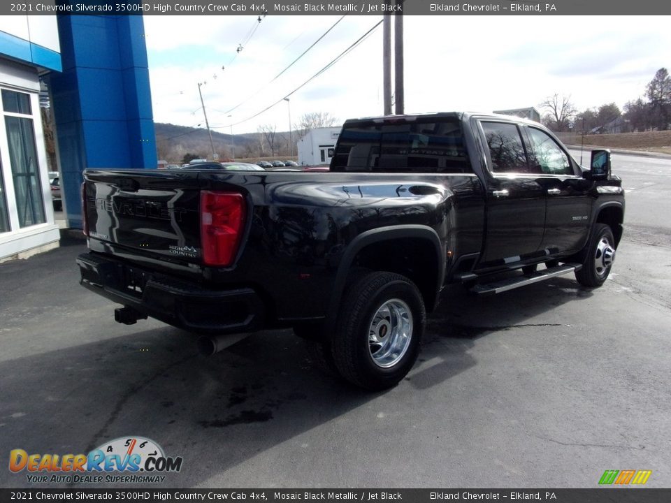 2021 Chevrolet Silverado 3500HD High Country Crew Cab 4x4 Mosaic Black Metallic / Jet Black Photo #3