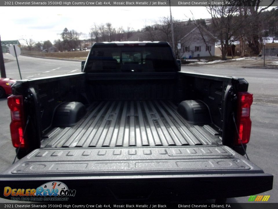 2021 Chevrolet Silverado 3500HD High Country Crew Cab 4x4 Mosaic Black Metallic / Jet Black Photo #8