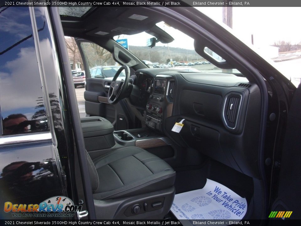 2021 Chevrolet Silverado 3500HD High Country Crew Cab 4x4 Mosaic Black Metallic / Jet Black Photo #24