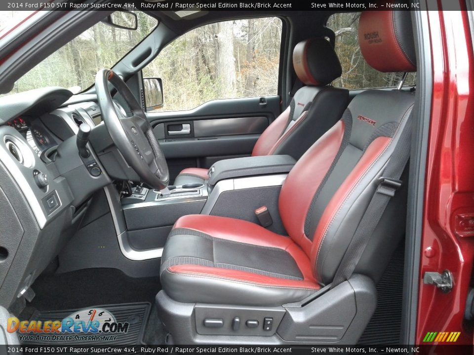 Front Seat of 2014 Ford F150 SVT Raptor SuperCrew 4x4 Photo #13