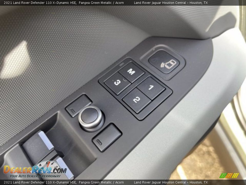 Controls of 2021 Land Rover Defender 110 X-Dynamic HSE Photo #15
