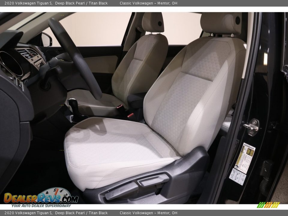 2020 Volkswagen Tiguan S Deep Black Pearl / Titan Black Photo #5