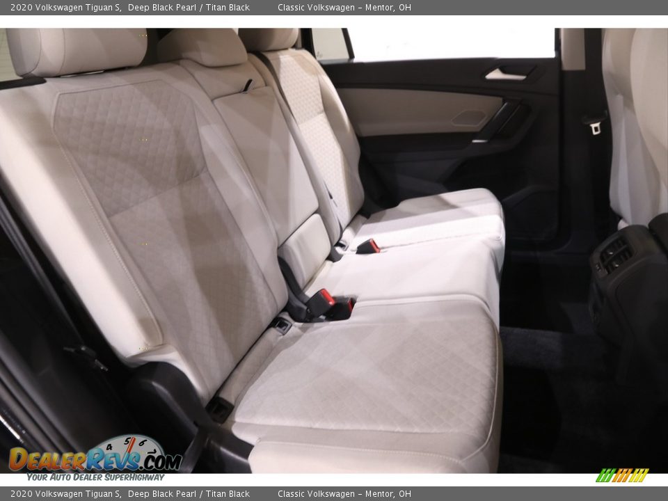 2020 Volkswagen Tiguan S Deep Black Pearl / Titan Black Photo #15