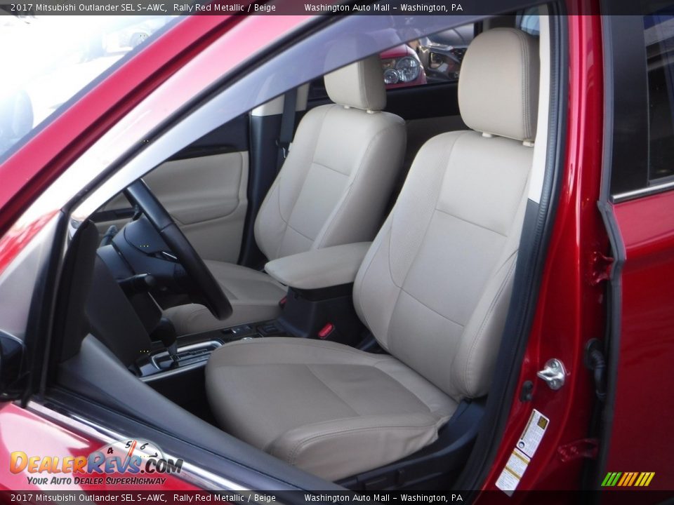 Front Seat of 2017 Mitsubishi Outlander SEL S-AWC Photo #14