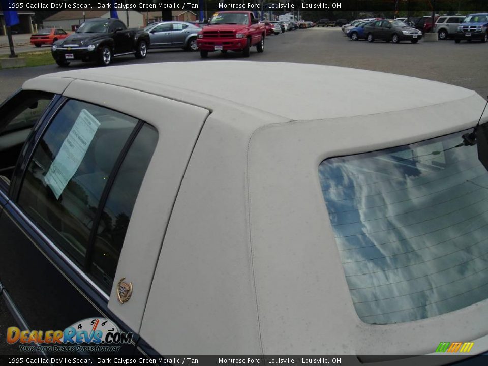 1995 Cadillac DeVille Sedan Dark Calypso Green Metallic / Tan Photo #12
