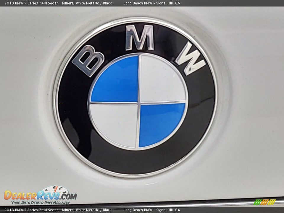 2018 BMW 7 Series 740i Sedan Mineral White Metallic / Black Photo #10