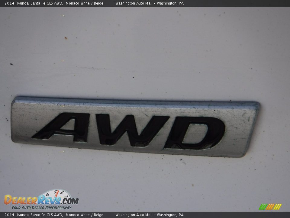 2014 Hyundai Santa Fe GLS AWD Monaco White / Beige Photo #10