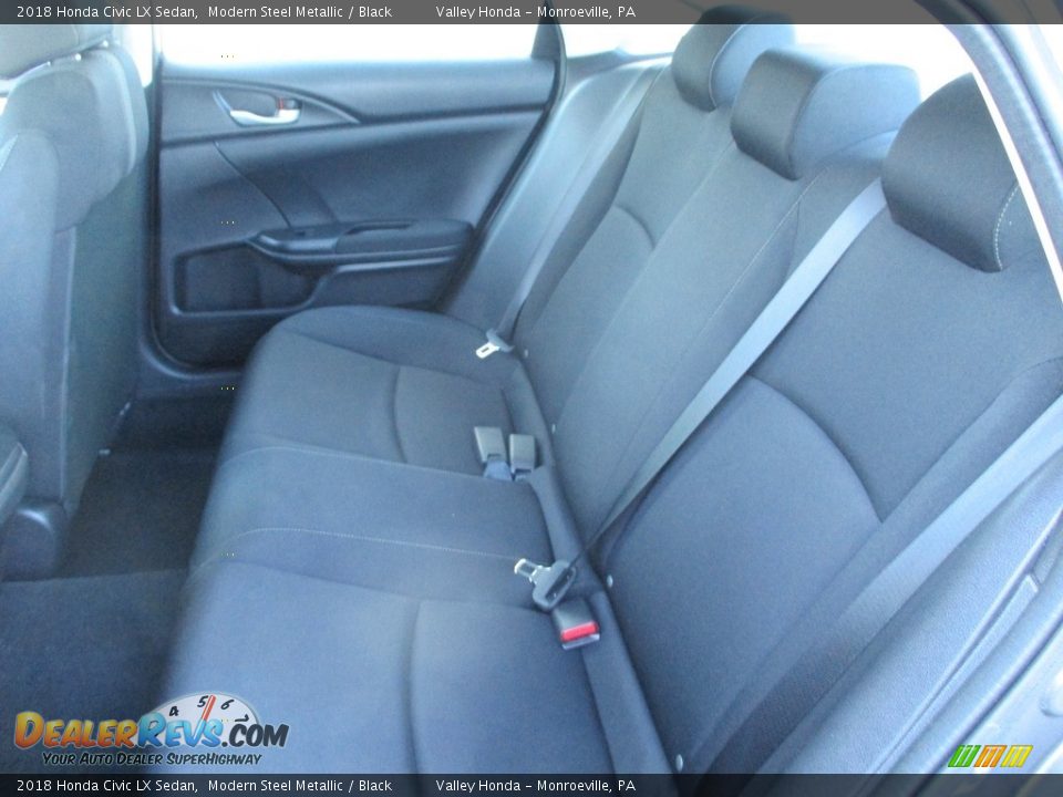 2018 Honda Civic LX Sedan Modern Steel Metallic / Black Photo #12