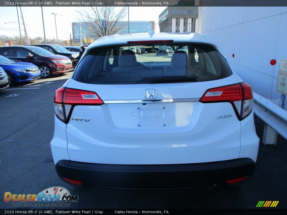 2019 Honda HR-V LX AWD Platinum White Pearl / Gray Photo #4