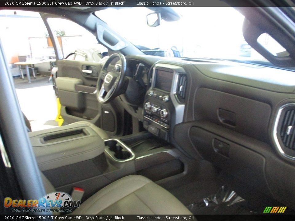 2020 GMC Sierra 1500 SLT Crew Cab 4WD Onyx Black / Jet Black Photo #18