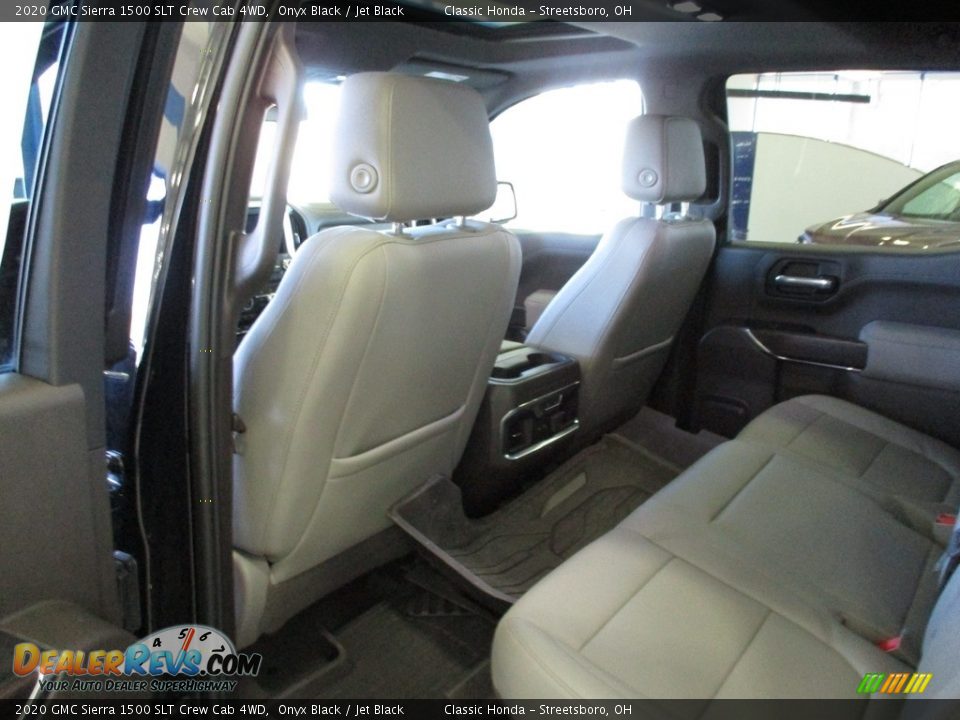 2020 GMC Sierra 1500 SLT Crew Cab 4WD Onyx Black / Jet Black Photo #29