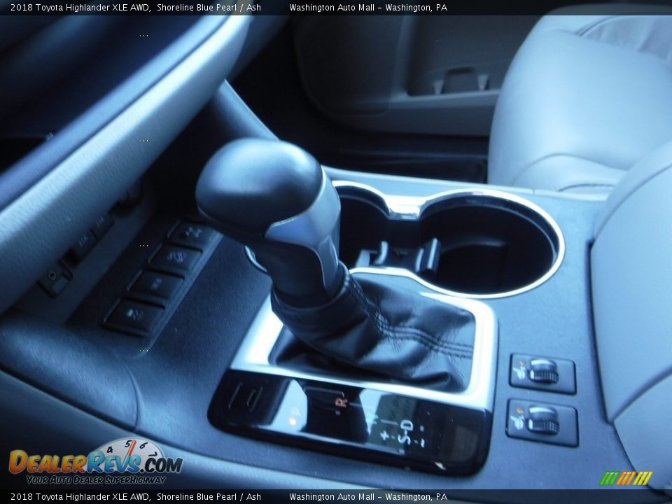 2018 Toyota Highlander XLE AWD Shoreline Blue Pearl / Ash Photo #21