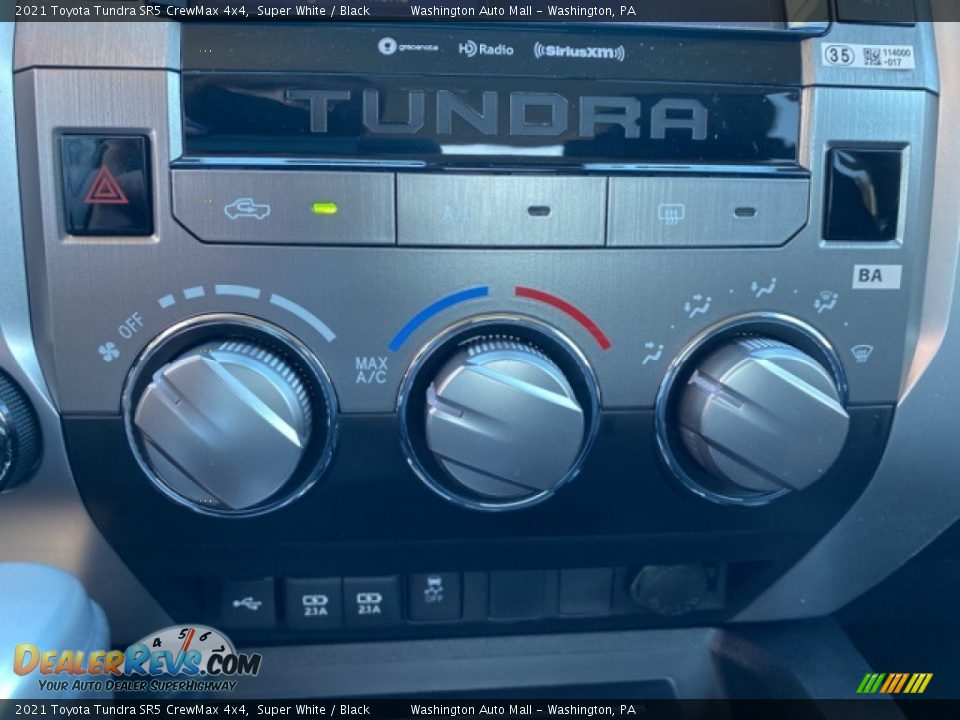 2021 Toyota Tundra SR5 CrewMax 4x4 Super White / Black Photo #16