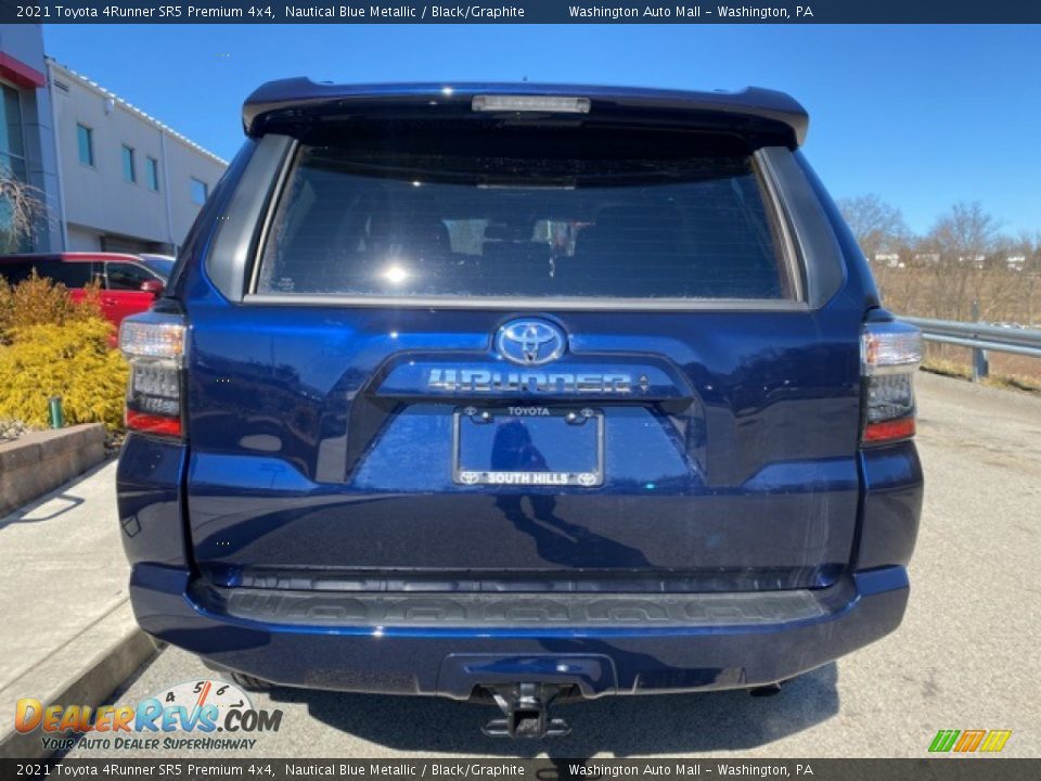 2021 Toyota 4Runner SR5 Premium 4x4 Nautical Blue Metallic / Black/Graphite Photo #15