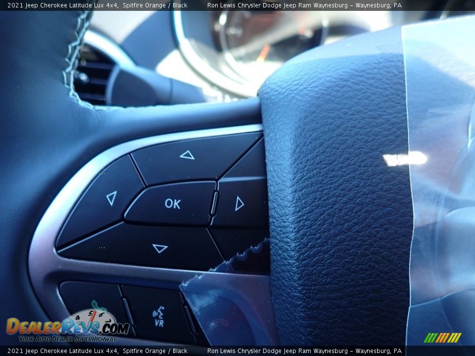 2021 Jeep Cherokee Latitude Lux 4x4 Spitfire Orange / Black Photo #19