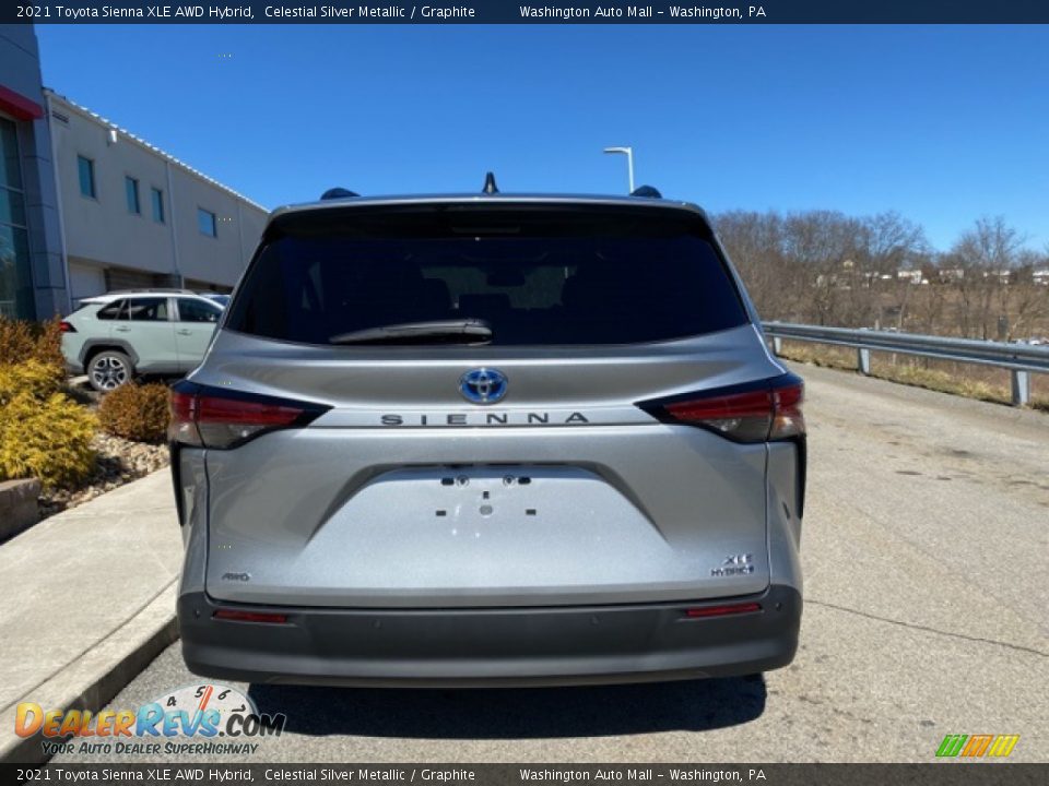 2021 Toyota Sienna XLE AWD Hybrid Celestial Silver Metallic / Graphite Photo #15