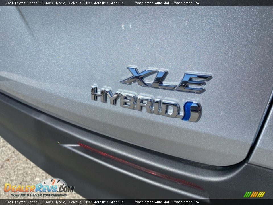 2021 Toyota Sienna XLE AWD Hybrid Celestial Silver Metallic / Graphite Photo #27