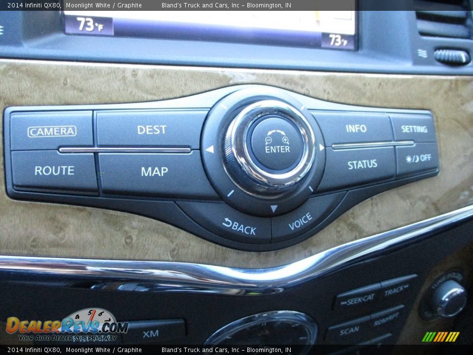 Controls of 2014 Infiniti QX80  Photo #21