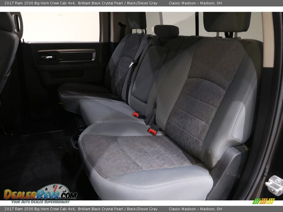 2017 Ram 1500 Big Horn Crew Cab 4x4 Brilliant Black Crystal Pearl / Black/Diesel Gray Photo #22