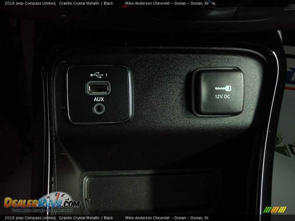 2019 Jeep Compass Limited Granite Crystal Metallic / Black Photo #28