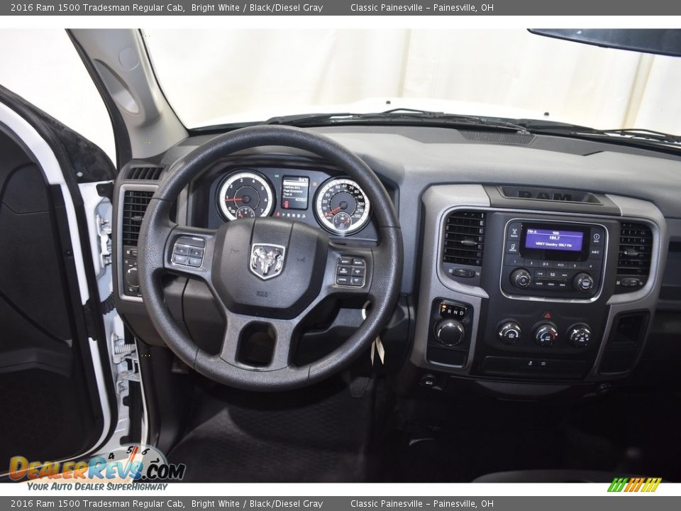 2016 Ram 1500 Tradesman Regular Cab Bright White / Black/Diesel Gray Photo #10