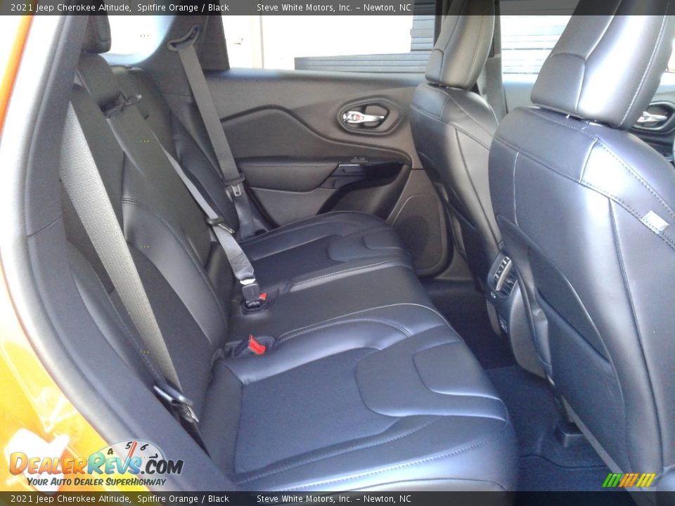 Rear Seat of 2021 Jeep Cherokee Altitude Photo #17