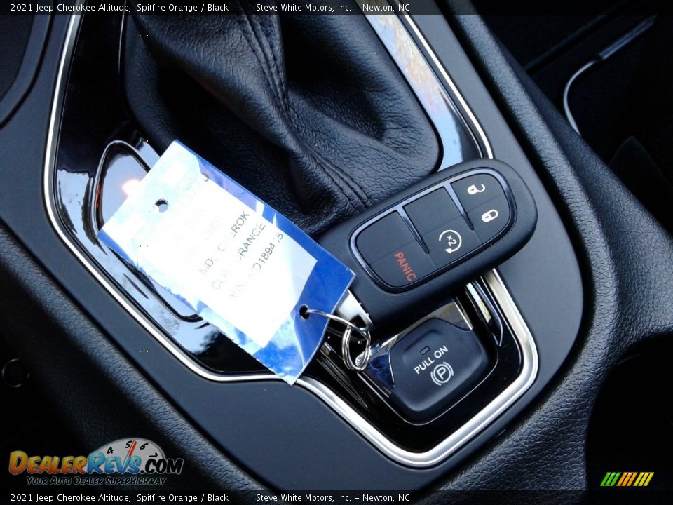 Keys of 2021 Jeep Cherokee Altitude Photo #31