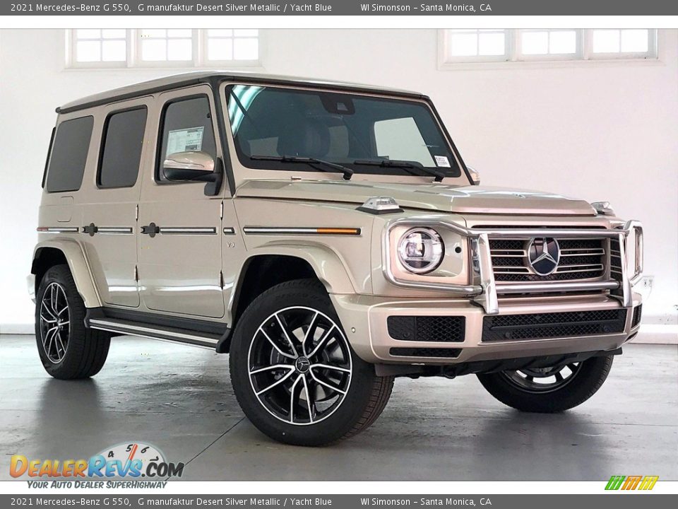 Front 3/4 View of 2021 Mercedes-Benz G 550 Photo #12