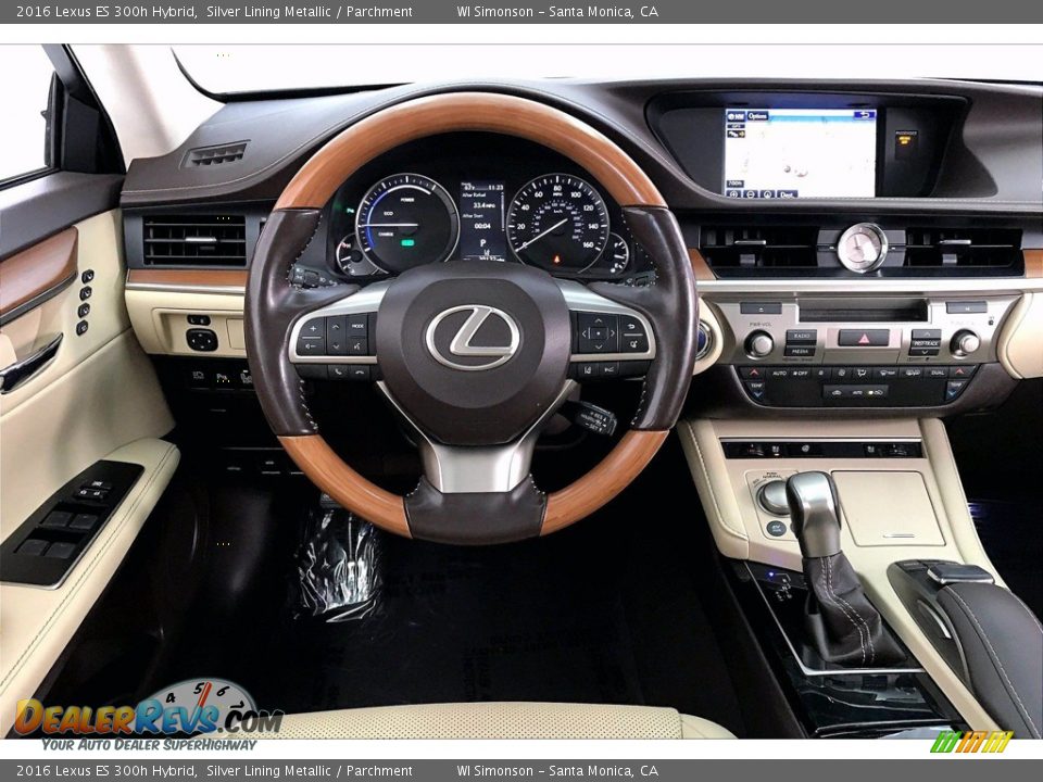 Dashboard of 2016 Lexus ES 300h Hybrid Photo #4