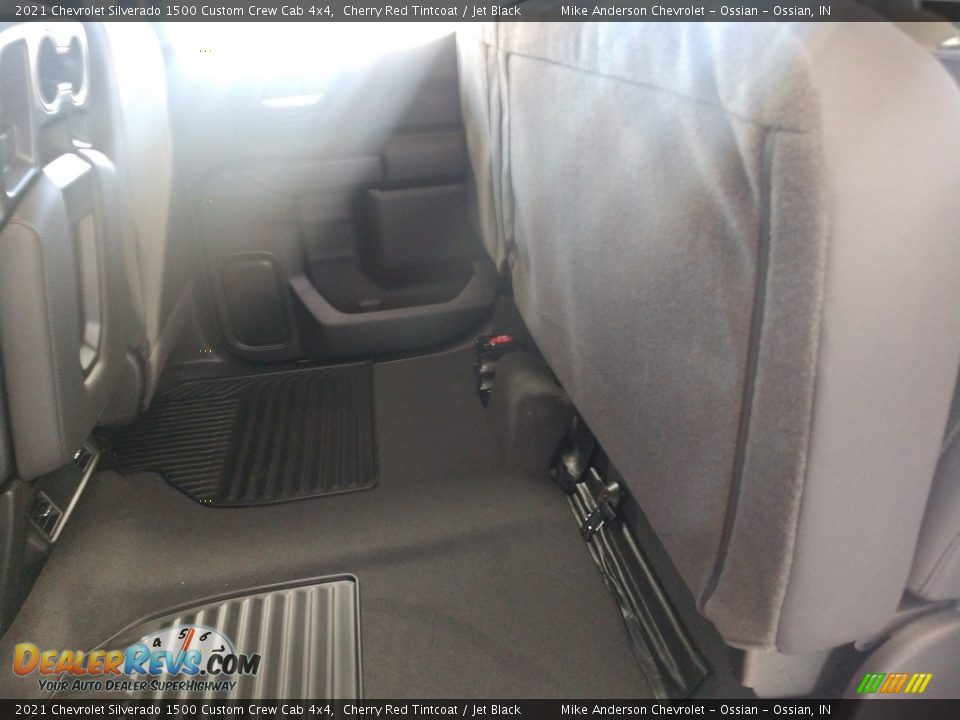 2021 Chevrolet Silverado 1500 Custom Crew Cab 4x4 Cherry Red Tintcoat / Jet Black Photo #19