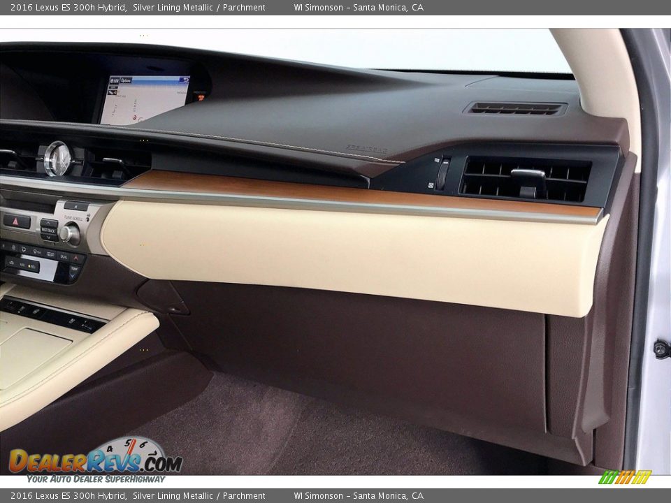 Dashboard of 2016 Lexus ES 300h Hybrid Photo #16