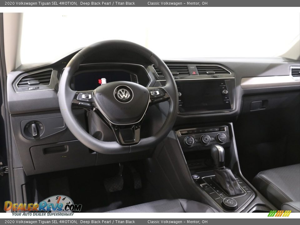 2020 Volkswagen Tiguan SEL 4MOTION Deep Black Pearl / Titan Black Photo #6